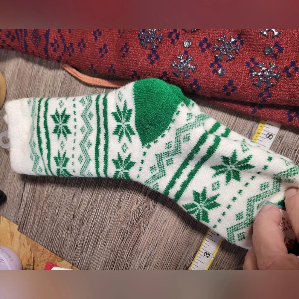 3 Pair New‎ Women's Socks Fuzzy, Slippers A29